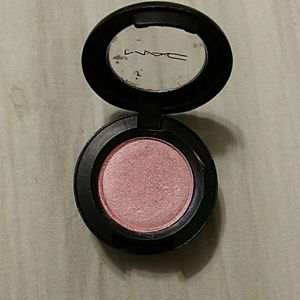 Mac eyeshadow